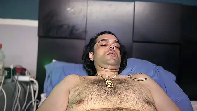 icebergslim281's Live XXX Chat