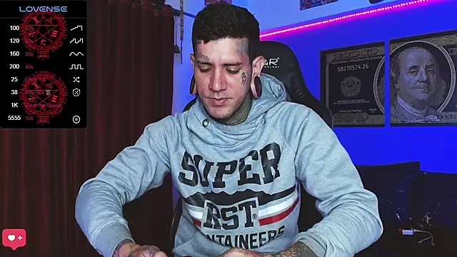 jhonny__ackerman: απευθείας συνομιλία ΧΧΧ
