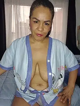 Karla-bruni - crystal ball in my pussy