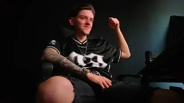 FelixStarkk – Live XXX-chat