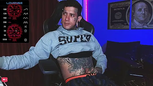 jhonny__ackerman XXX чат на живо