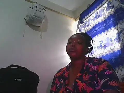 Chat +18 de sweetbootty03 ao vivo