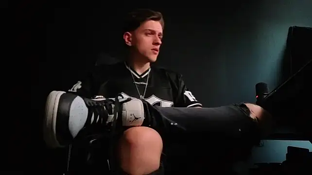 FelixStarkk élő XXX-chatje