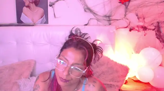 SamathaMay - FLASH TITS😍