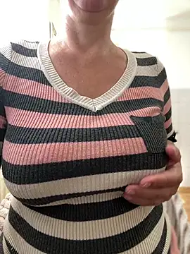 sweetmystery1's Live XXX Chat