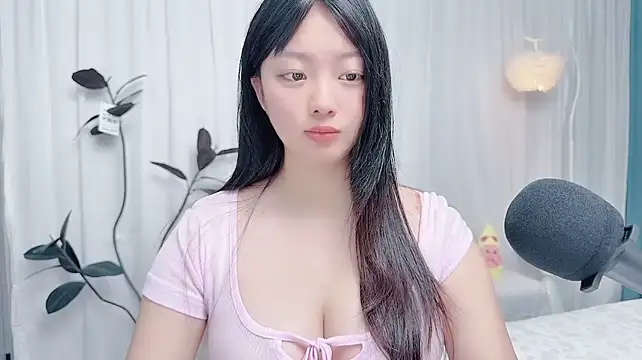 Živý XXX chat Winnie666999