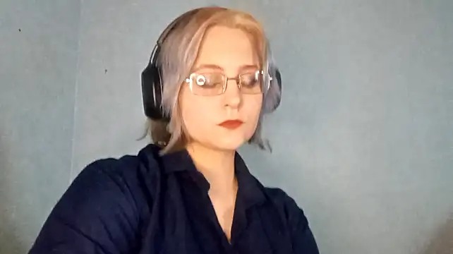 Chat +18 de BreanneRadley ao vivo