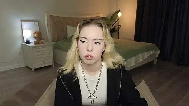 Chat +18 de JuanaElden ao vivo