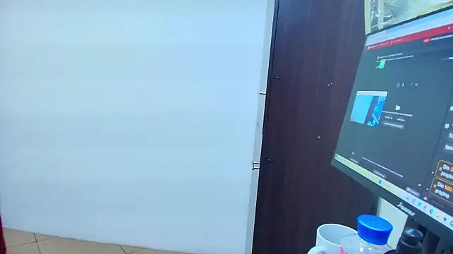 Anabella_Thompson Chat XXX in diretta