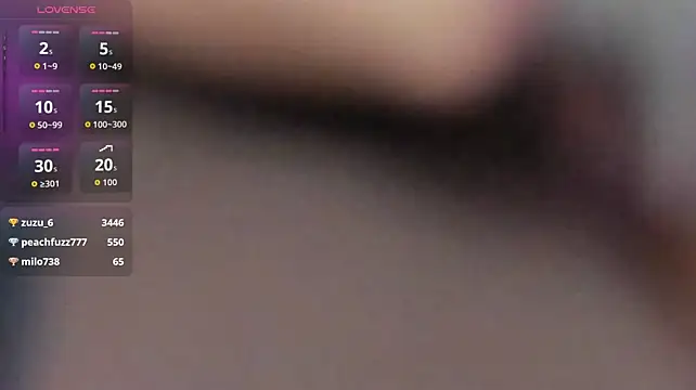Aleja_bloom 现场XXX聊天
