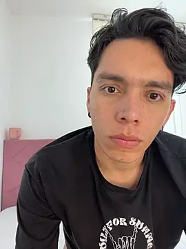 Živý XXX chat Aaxel_Smith