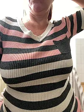 Sweetmystery1 - Bra off under dress