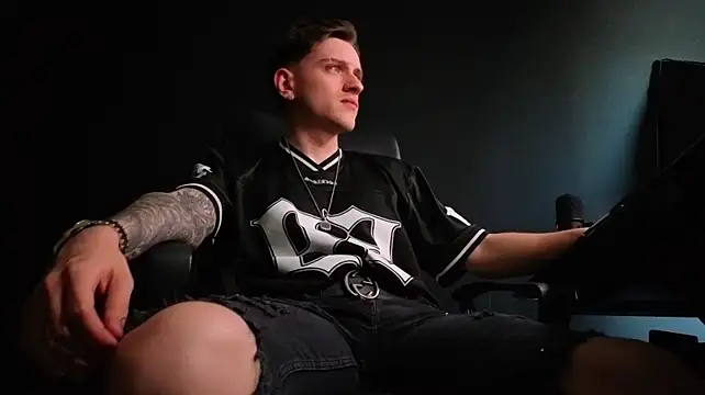 Chat XXX Live FelixStarkk