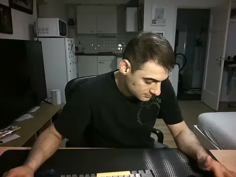 XXX chat uživo modela mihaimichael