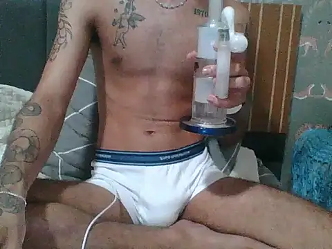 Rik_Olix Live XXX Chat