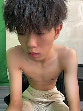 Hu_897 即時 XXX 聊天