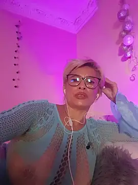 Chat +18 de LunaBlaise ao vivo