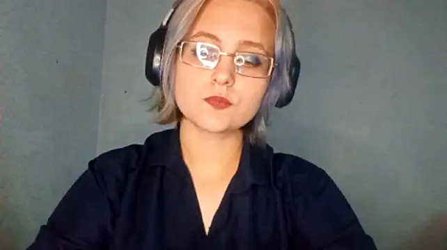 Chat +18 de BreanneRadley ao vivo
