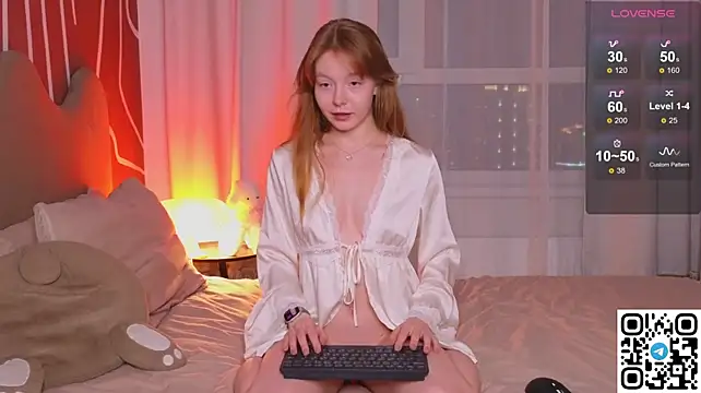 EvaCroan - MAKE MY PUSSY CUM HARD