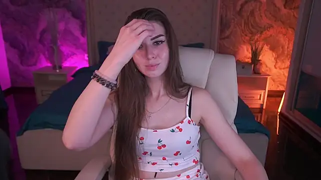 Chat +18 de KylieJoyys ao vivo