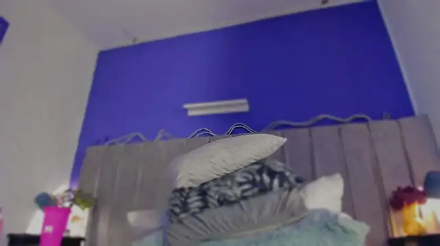 Aura_sun - Fuck My Domi