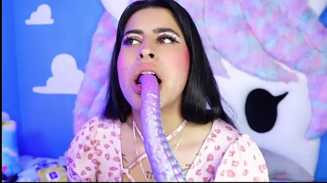 Miss___anya - ruin my make-up with too lots saliva