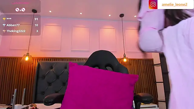 AMELIELEONE - big squirt