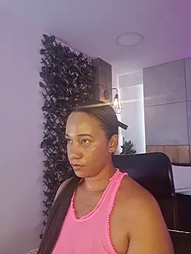 EbonyHorrny - You’re unstoppable when the heat is on
