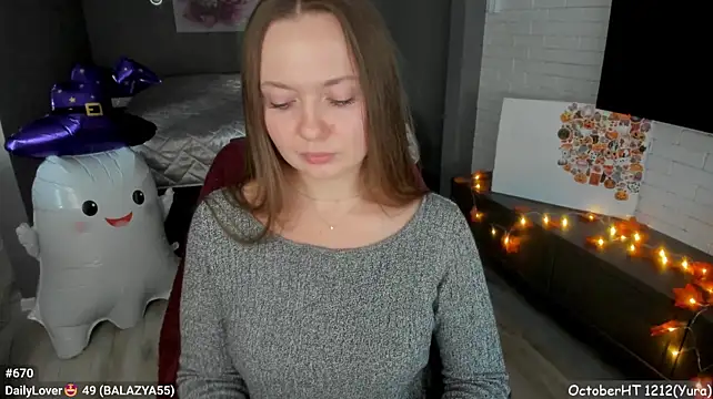 LizaGost - Warm me with your attention😍