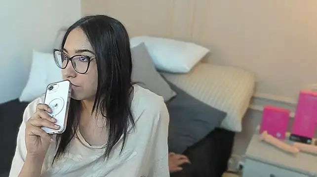 Andrea_sp - TAKE OFF MY SWEATER+FLASH BOOBS🥵