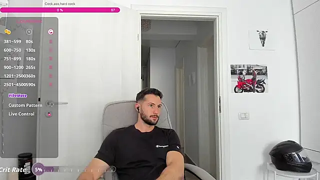 ZackFraser Adlı Modelin Canlı XXX Sohbeti