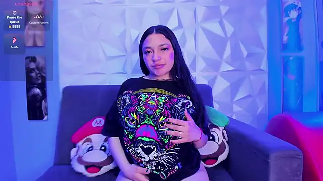 Martinasweeth XXX чат на живо