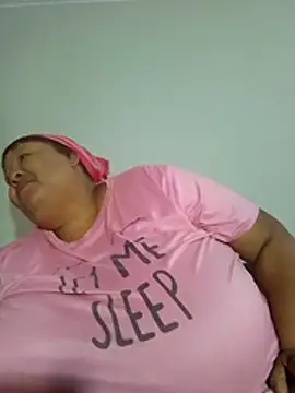 Nancy111 - Make Me cum and squit in my toy