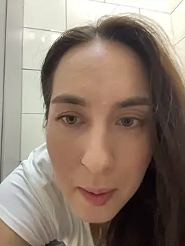 Holly_Play - tip if you are not gay