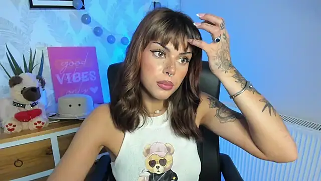 Chat XXX ao vivo de Nova_SIN