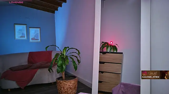 Chatroom XXX en direct de SalomeStorm_