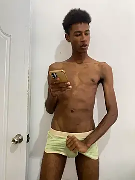 Badboy_00s Chat XXX live