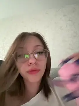 JulyOwens Live XXX-Chat