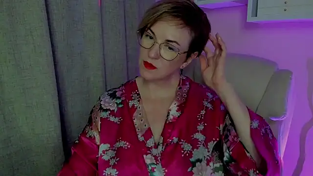 feliziaDesire Chat XXX live