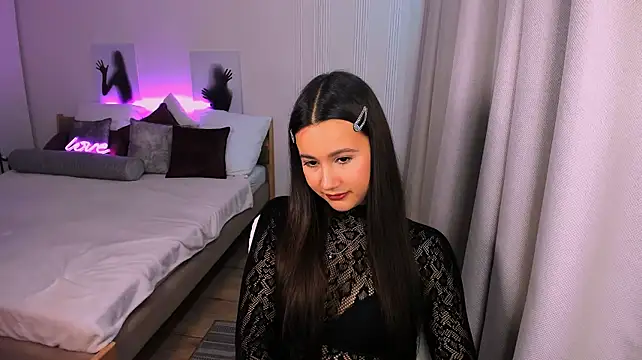 GabrielleEvy Chat XXX live
