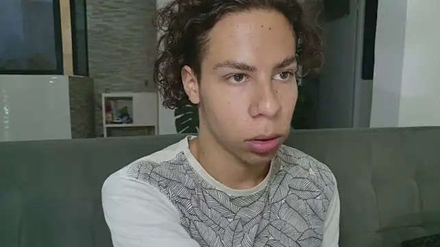 Chat +18 de grey___27 ao vivo