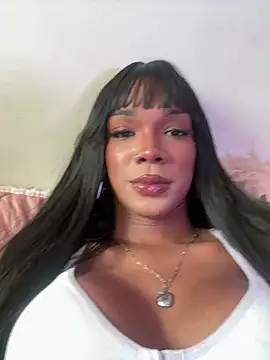 NaomiSteward Chat XXX in diretta