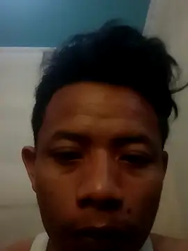 Show modela jnong3 na web-kameri