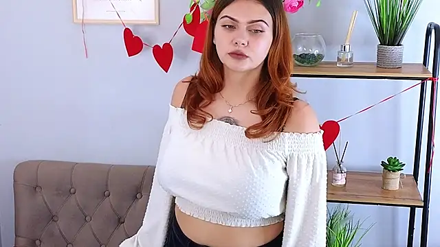 AyaArcher's Live XXX Chat