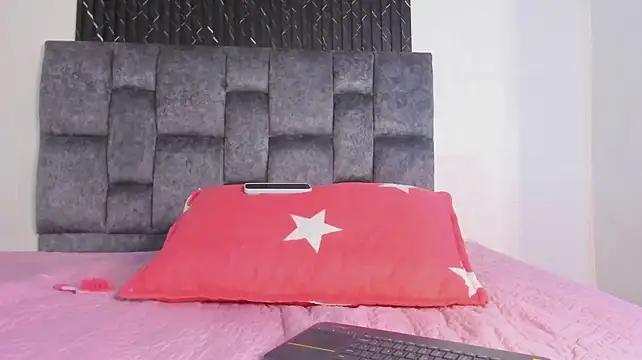 Liamsubtle01's Live XXX Chat
