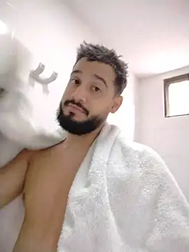 BadboyX333: απευθείας συνομιλία ΧΧΧ