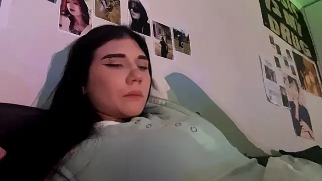 Chat +18 de CharaGornto ao vivo