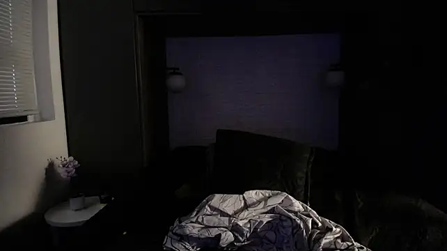 Andy_Joy_ Live XXX-Chat
