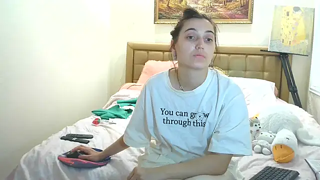 Iren - show tits