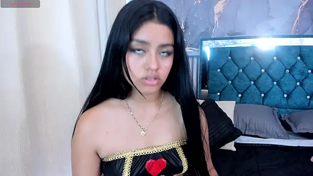 Chat +18 de The_jazmin_doll ao vivo